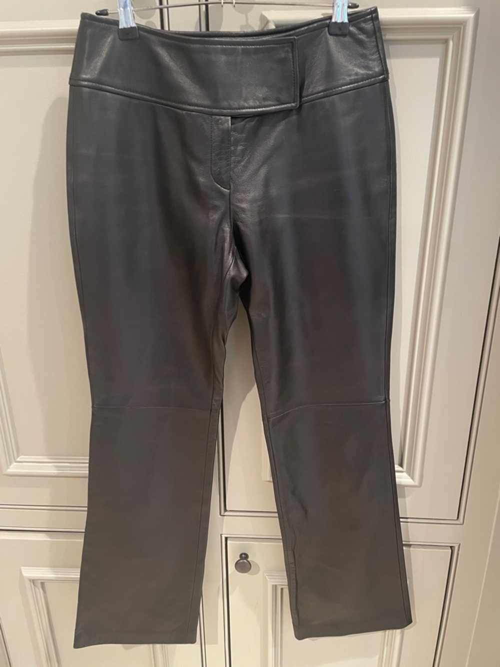 Genuine 100% Leather High Rise Straight Leg Slim Fit 6Petite